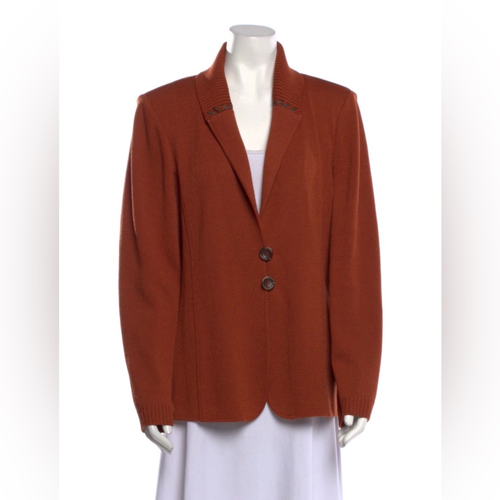 St. John sports Sweater Jacket cardigan like new condition size L